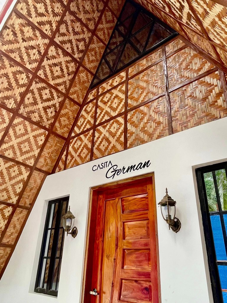 Casita German entrance